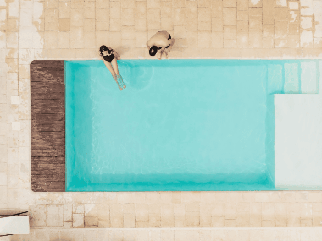 Finding the Best Pool Designers Near Me | Aroona Pools and Spas